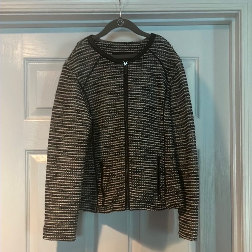 Isaac Mizrahi Black and White Blazer Textured Knit Suit Jacket
